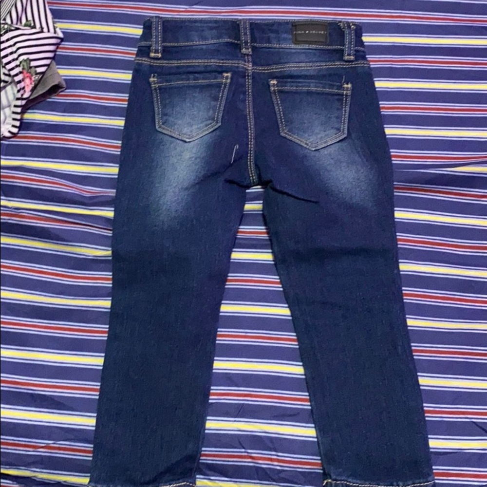 Jeans - Picture 2 of 4